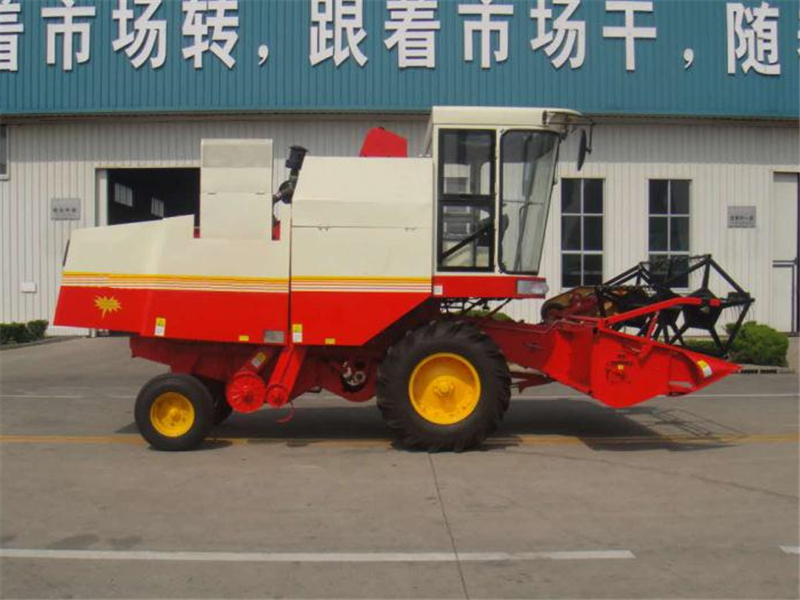 The Core Differences Between Tractors and Combine Harvesters: Powering Modern Agriculture in Distinct Ways