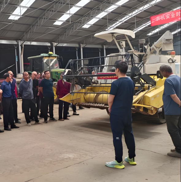 Rice Combine Harvester Mechanization Technology Training